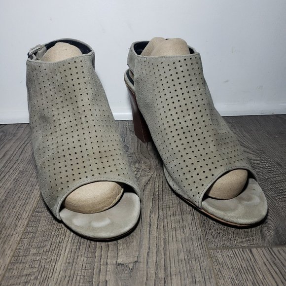 Adam Tucker Women's Meridia Perforated Slingback, Grey Suede, US 9M - Picture 1 of 9